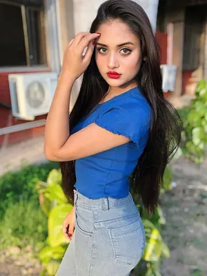 Lucknow call girl
